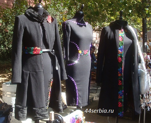 Одежда с сербским узором